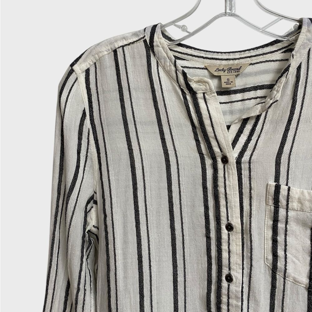 Lucky Brand Women's Striped Henley Top Size S Black White Pocket Soft Beachy - Picture 5 of 16